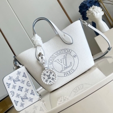 LV Shopping Bags